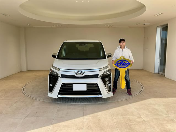 浜北インター店 S様☆ヴォクシー☆ご納車